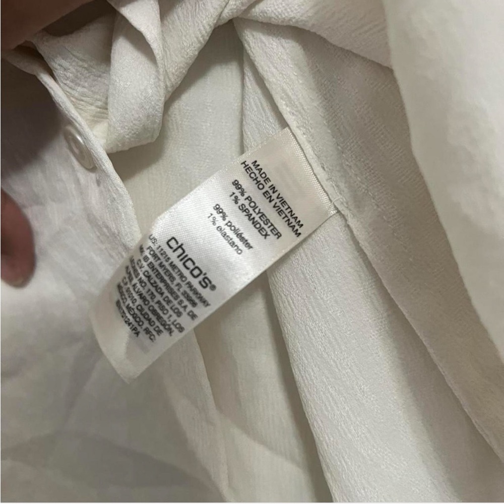 Chico's Ivory Textured Button-Down Shirt NWT Women’s Size 3 / XL - Picture 4 of 5